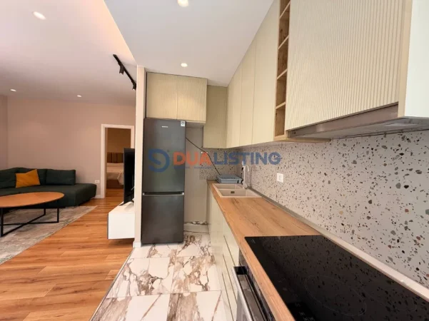 Tirane, shitet apartament 1+1 , 65 m² 129.000 € (Liqeni i Thate)