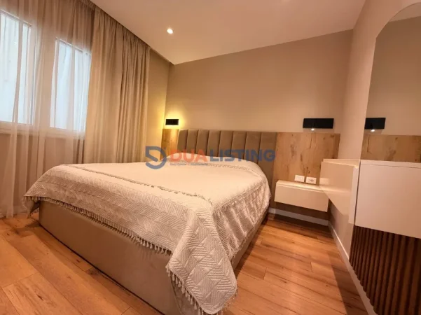 Tirane, shitet apartament 1+1 , 65 m² 129.000 € (Liqeni i Thate)