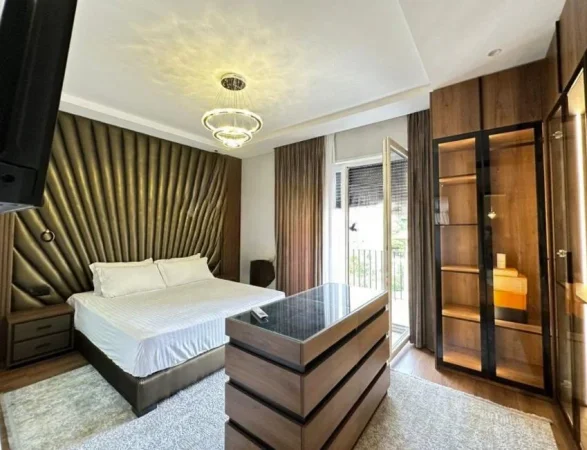 Tirane, jap me qera apartament 2+1 Kati 1, 90 m² 1.300 € (TEG)