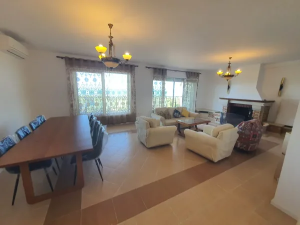 Durres, jepet me qera apartament+verande | Penthouse 4+1 Kati 8, 1.200 € (GOLEM)