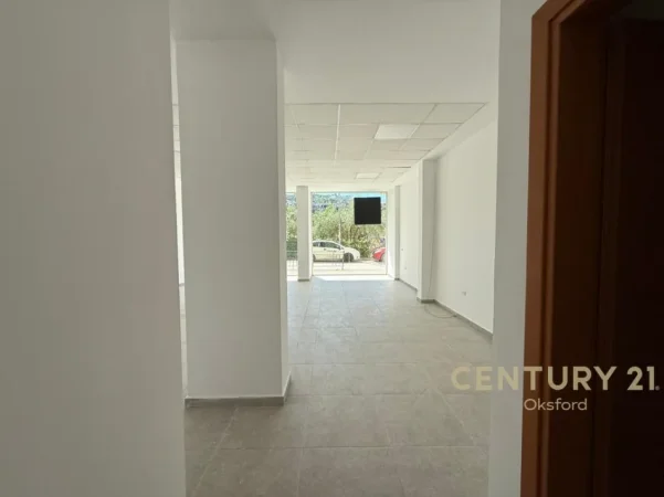 Tirane, shitet ambjent biznesi Kati 0, 67 m² 