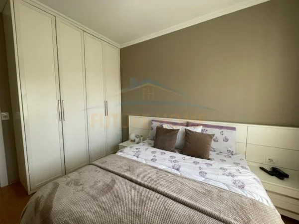 Tirane, shitet apartament 3+1 Kati 2, 110 m² 200.000 € (Fresk,Fizika Berthamore)