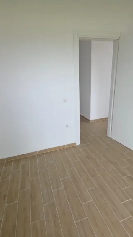 🏡 Jepet me Qera Apartament 1+1 ne Astir, tek Kompleksi Jolla