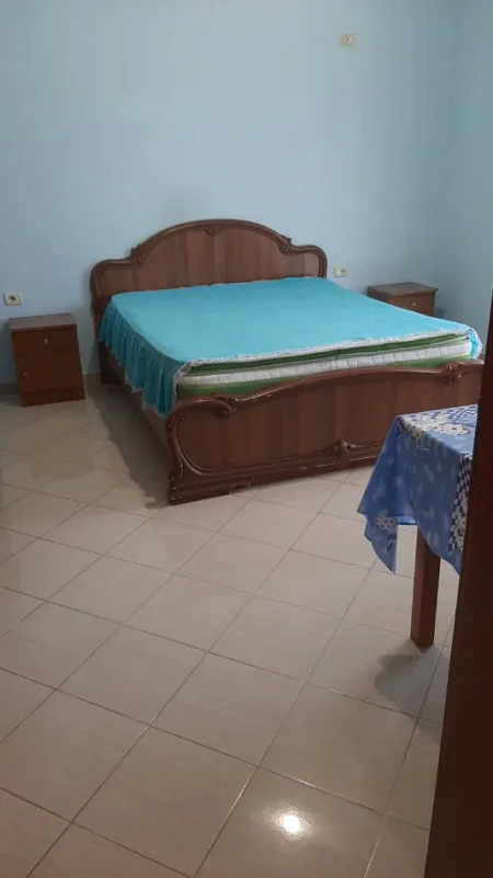 🏡 Jepet me Qera Apartament 2+1 📍 Prane Fakultetit Ekonomik, Rruga e Elbasanit,  500 euro