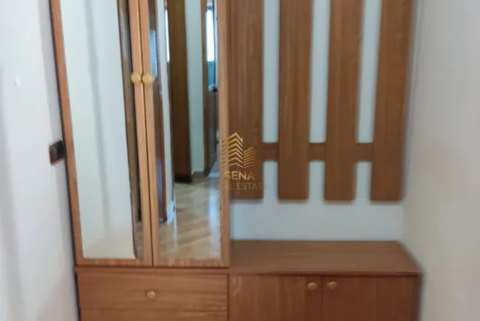 Tirane, jepet me qera apartament 1+1 Kati 6, 55 m² 400 € (Siri Kodra)