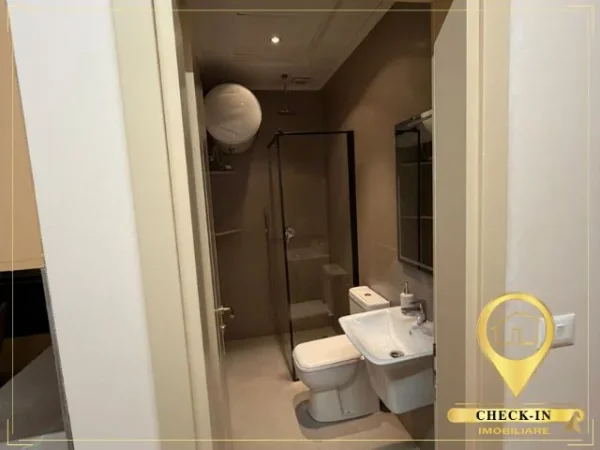 Tirane, jepet me qera apartament 2+1+Aneks+Ballkon Kati 4, 100 m² 1.050 € (Rruga Don Bosko)