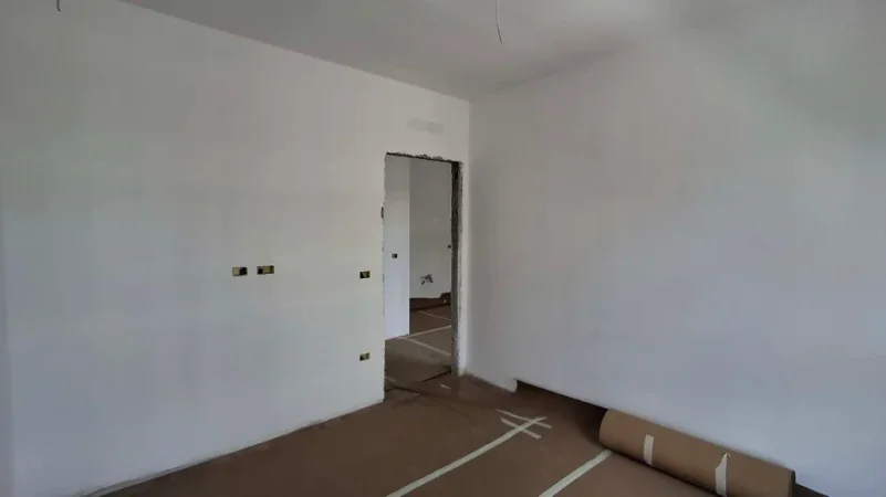 Tirane, shitet apartament 1+1 Kati 6, 57 m² 75.000 € (UNIVERS CITY)