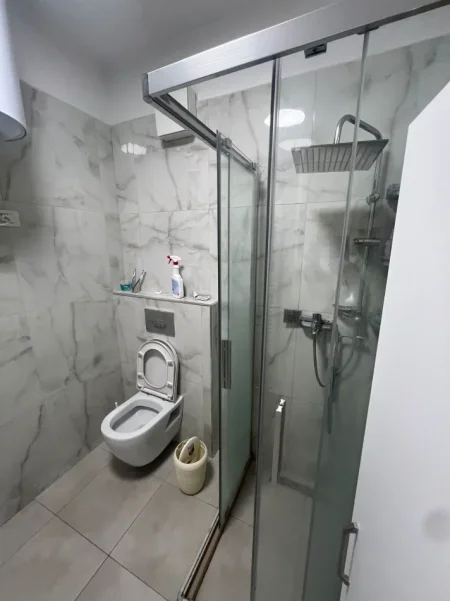 Tirane, shitet apartament 2+1 Kati 3, 110 m² 270.000 € (Ali Demi)