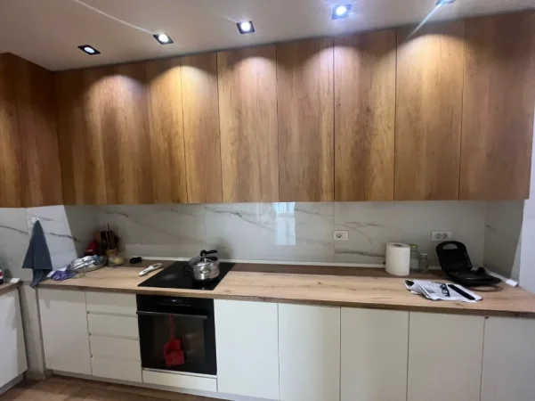 Tirane, shitet apartament 2+1 Kati 3, 110 m² 270.000 € (Ali Demi)