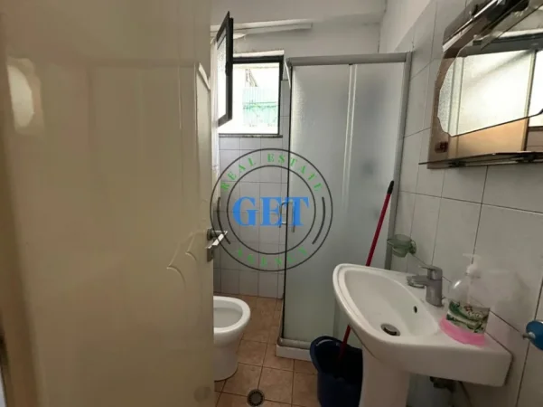 Durres, shitet apartament 3+1 Kati 6, 120 m² 140.000 € (Ish Rajoni I Policise)