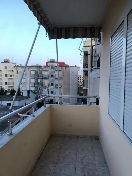 Durres, shitet apartament 1+1 Kati 4, 60 m² 78.000 € (Golem)