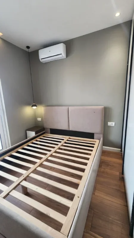 Tirane, shitet apartament 1+1 Kati 3, 53 m² 150.000 € (Mine Peza)