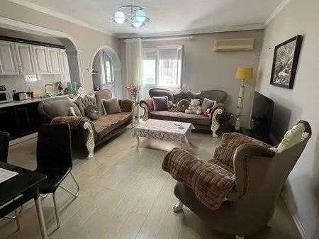 Tirane, shitet apartament 2+1 Kati 4, 200.000 € 