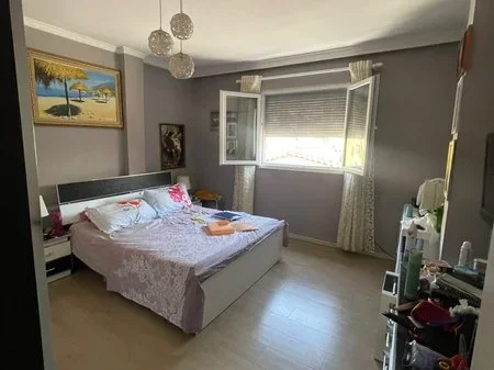 Tirane, shitet apartament 2+1 Kati 4, 200.000 € 