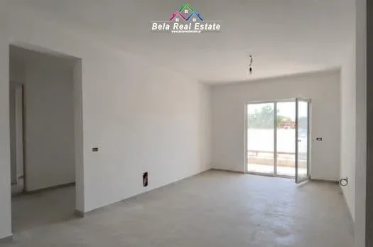 Tirane, jepet me qera zyre Kati 1, 94 m² 800 € (dritan hoxha)