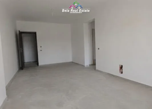 Tirane, jepet me qera zyre Kati 1, 94 m² 800 € (dritan hoxha)