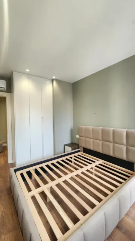 Tirane, shitet apartament 1+1 Kati 3, 57 m² 158.000 € (MINE PEZA)