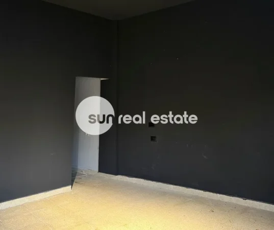 Shkoder, jepet me qera magazine Kati 1, 70 m² (MBAS SHKOLLES NDRE MJEDA)