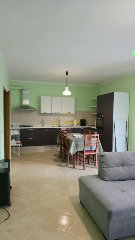 Tirane, shitet apartament 2+1 Kati 2, 103 m² 155.000 € (FRESKU)