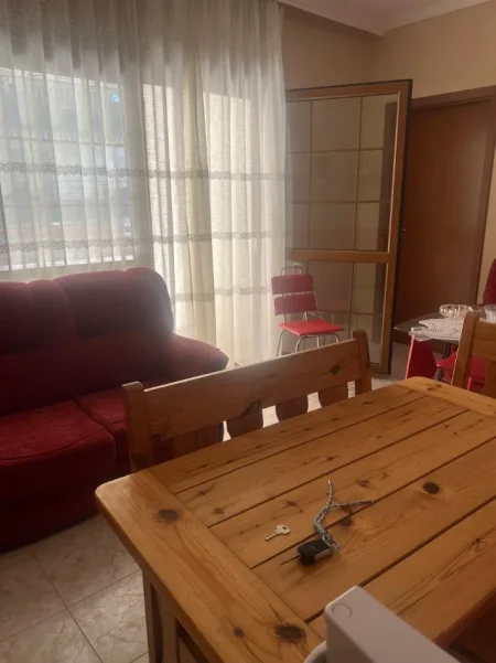 DURRES SHITET APARTAMENT 1+1 NE GOLEM  100.000 €