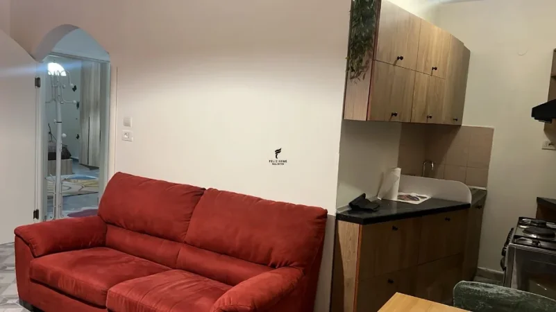Tirane, jepet me qera apartament 1+1 Kati 2, 50 m² 420 € (MYSLYM SHYRI)