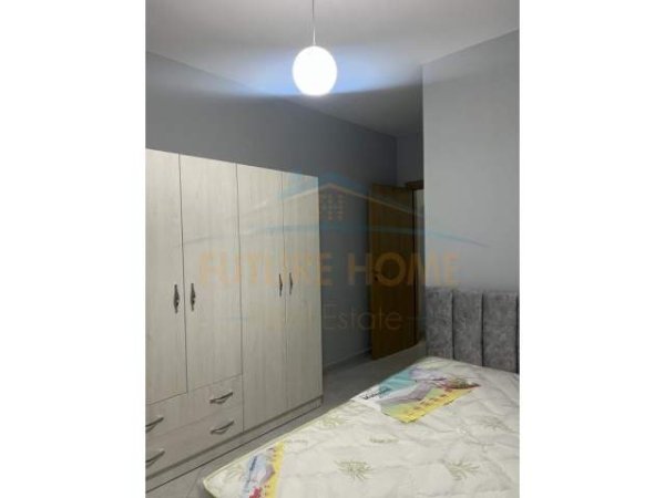 Tirane, jepet me qera apartament 2+1 Kati 6, 450 Euro (Unaza e Re)