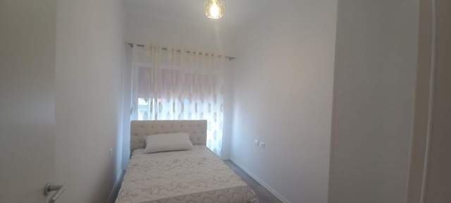 Tirane, jepet me qera apartament 2+1+BLK Kati 4, 75 m² 500 Euro (pasho hysa)
