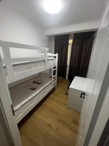 Tirane, jap me qera apartament 2+1+BLK Kati 3, 600 Euro (Rruga Ylbere Bylykbashi Tiranë,Shqipëria)