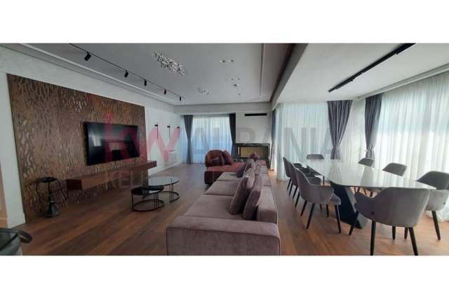 Tirane, jepet me qera apartament 3+1 Kati 1, 175 m² 3.000 Euro (liqeni i farkes)