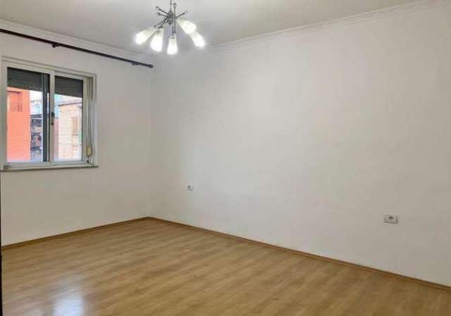 Tirane, shitet apartament 1+1+BLK Kati 4, 68 m² 145.000 Euro (RRUGA MUHAMED GJOLLESHA)