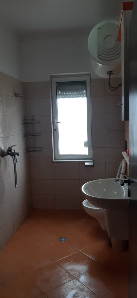 Tirane, shitet apartament 1+1+BLK Kati 5, 67 m² 115.000 Euro (myslym shyr)