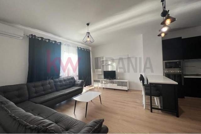 Tirane, jepet me qera apartament 1+1+BLK Kati 8, 64 m² 800 Euro (Rruga Dibres)