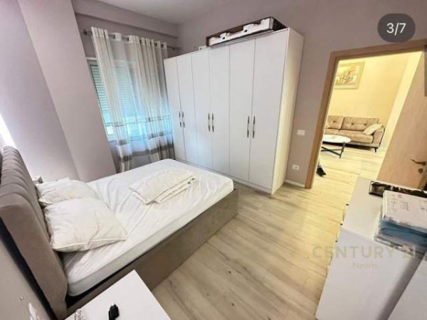 Tirane, shitet 1+1 Kati 1, 65 m² 120.000 Euro (liqeni)