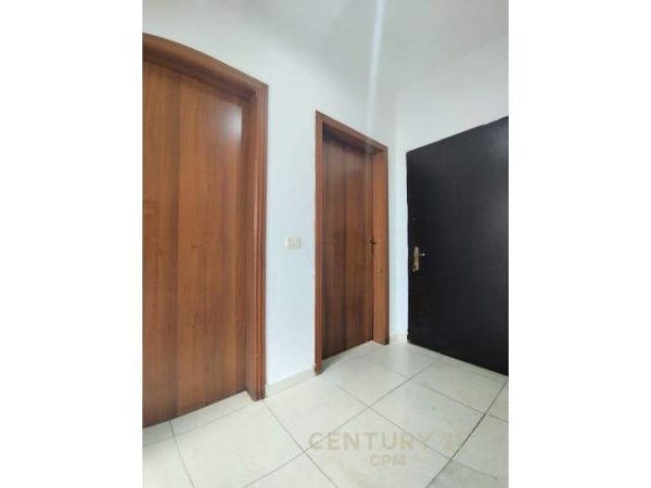 Tirane, shitet apartament 1+1+BLK Kati 2, 60 m² 68.000 Euro (Rruga "Gjergj Legisi")