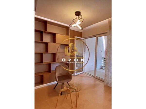 Tirane, jepet me qera apartament 2+1+A+BLK Kati 2, 115 m² 600 Euro (KODRA E DIELLIT 1)
