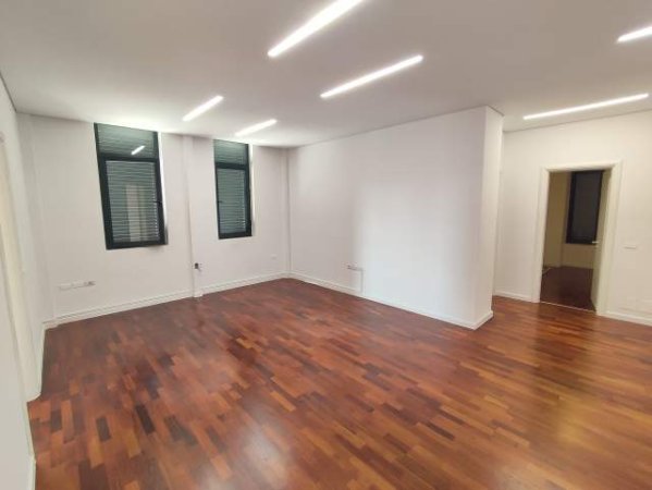 Tirane, jepet me qera apartament Kati 3, 124 m² 1.400 Euro TVSH (Themistokli Germenji)