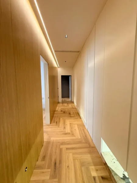 Tirane, jepet me qera apartament 2+1 Kati 3, 125 m² 1.800 € (TEG)