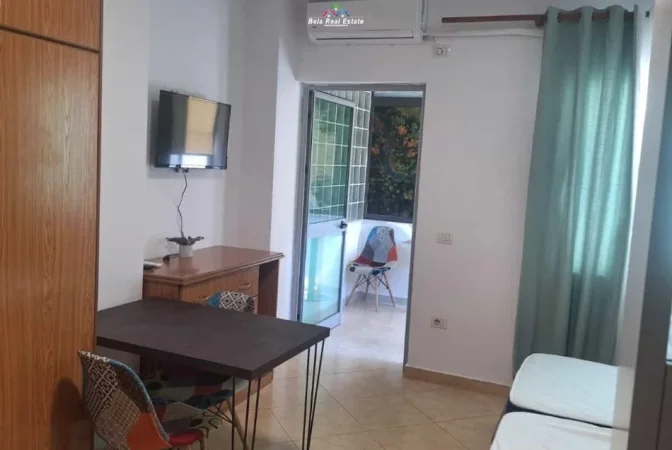 Tirane, shes apartament 1+1+Ballkon Kati 2, 93 m² 224.000 € (rruga e durresit)