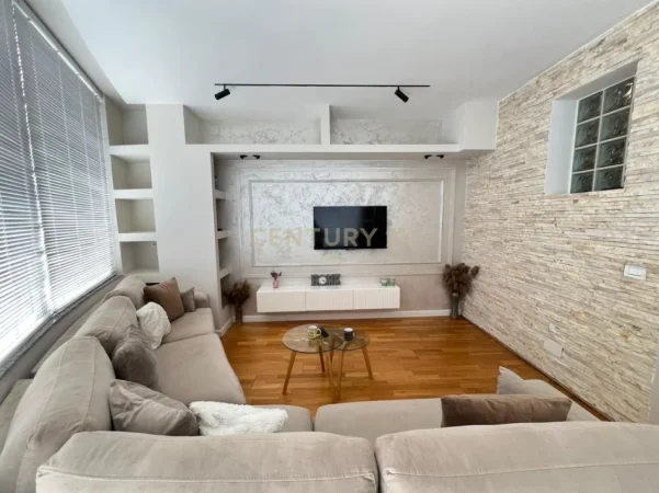 Tirane, shitet apartament 2+1 Kati 7, 100 m² 210.000 € 