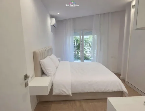 Tirane, jepet me qera apartament 1+1 Kati 1, 75 m² 840 € (Rruga Kodra e Diellit)