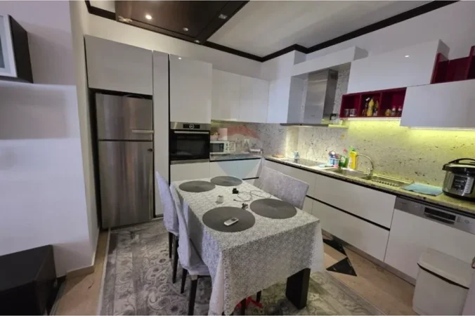 Shitet apartament 2+1 Rrapo Hekali , Tirane