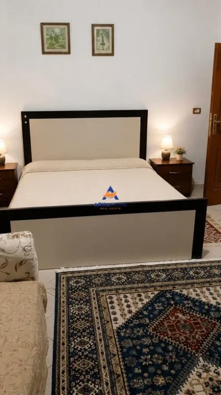 Tirane, jepet me qera apartament 2+1 Kati 1, 110 m² 315 € 