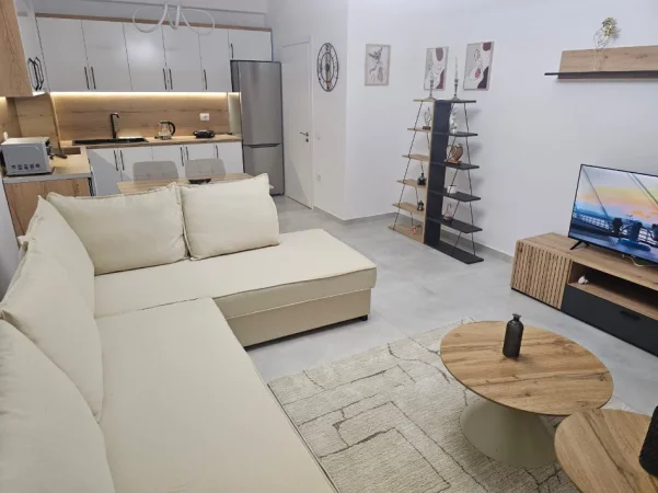 Tirane, jepet me qera apartament 1+1+Ballkon Kati 6, 67 m² 530 € (Urban Gate, Astir)
