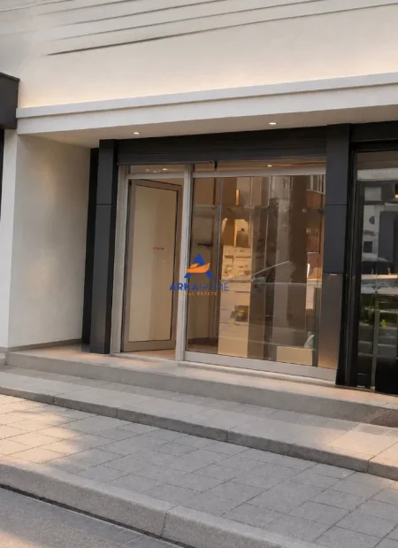 Tirane, shitet ambjent biznesi Kati 0, 66 m² 170.000 € 