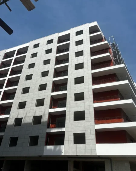 Tirane, shitet apartament 1+1 Kati 2, 72 m² 81.937 € (Paskuqan)