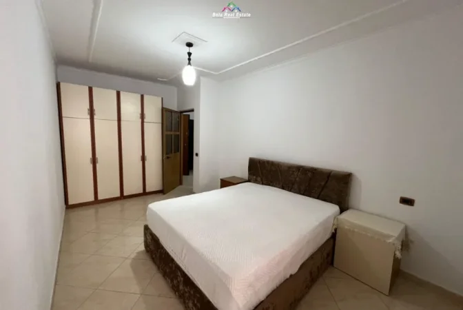 Tirane, jepet me qera apartament 1+1 Kati 3, 74 m² 530 € (Rruga Dritan Hoxha)