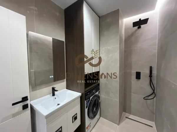 Tirane, shitet apartament 1+1+Ballkon Kati 3, 57 m² 158.000 € (Mine Peza)
