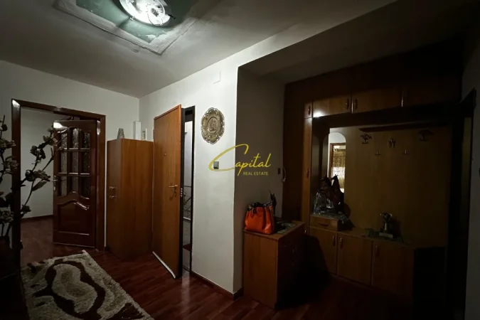 Tirane, jepet me qera apartament 2+1 Kati 4, 100 m² 550 € (RRUGA FORTUZI)