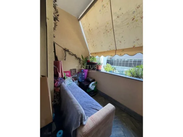 Tirane, shitet apartament 2+1 Kati 1, 106 m² 220.000 € (5 maji)