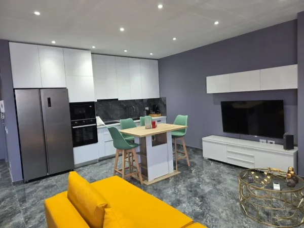 Tirane, jepet me qera apartament 2+1 Kati 6, 100 m² 750 € (Rruga Panorama)